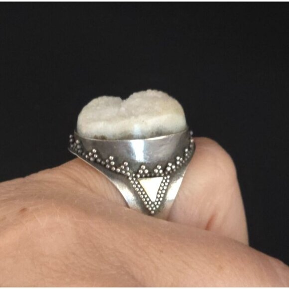 Vntg 925 Sterling Silver Statement Ring White Druzy Quartz Intricate Metalwork - Picture 3 of 13